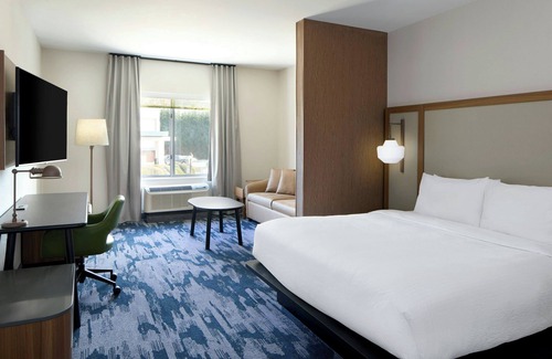 Cornelia Hotel | Fairfield By Marriott Inn & Suites Cornelia