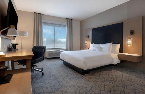 Dupont Hotel | Fairfield by Marriott Inn & Suites Denver Airport at Gateway Park