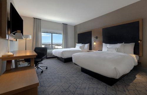 Dupont Hotel | Fairfield by Marriott Inn & Suites Denver Airport at Gateway Park