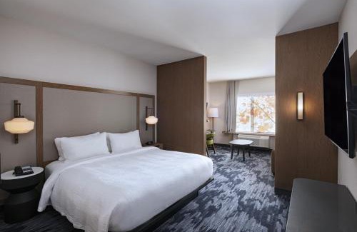 Waller Hotel | Fairfield by Marriott Inn & Suites Waller