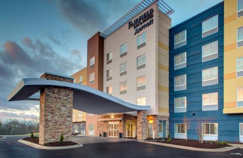 Beckley Hotel | Fairfield by Marriott Inn & Suites Beckley