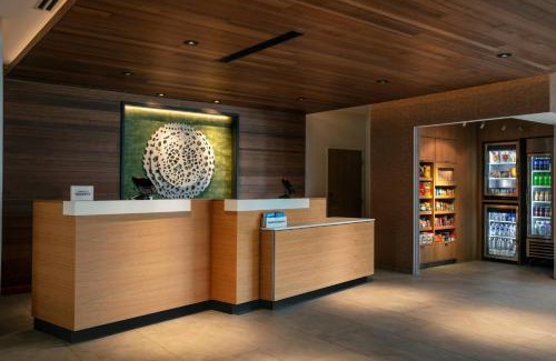 Quentin Hotel | Fairfield by Marriott Inn & Suites Lebanon Near Expo Center