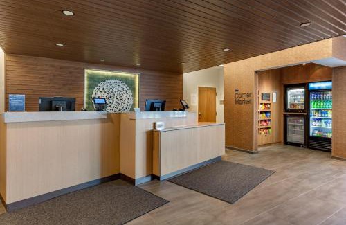 Sandusky Hotel | Fairfield by Marriott Inn & Suites Sandusky