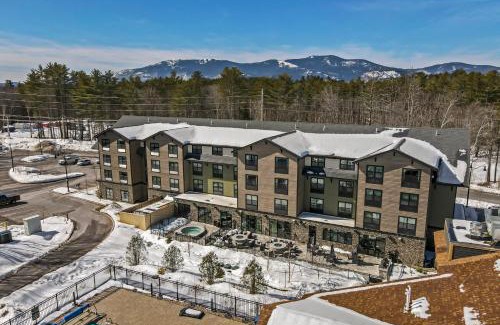 North Conway Hotel | Fairfield by Marriott Inn & Suites North Conway