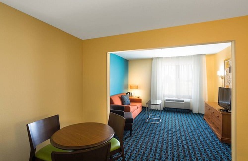 Rancho Cordova Hotel | Fairfield Inn & Suites Rancho Cordova