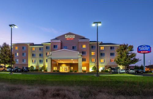 Harrisonburg Hotel | Fairfield Inn and Suites by Marriott Harrisonburg
