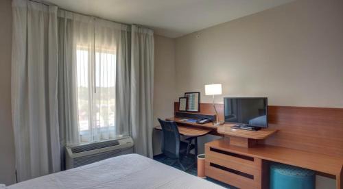 Shamard Heights Hotel | Fairfield Inn and Suites by Marriott Natchitoches