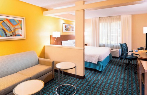 Sandy Springs Hotel | Fairfield Inn and Suites by Marriott Perimeter Center