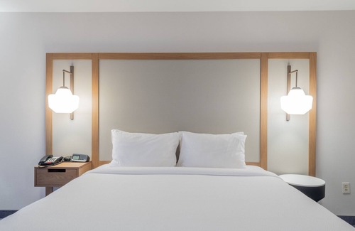 Denton Hotel | Fairfield Inn and Suites by Marriott Denton