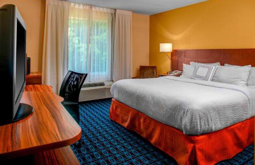 Emporia Hotel | Fairfield Inn and Suites by Marriott Emporia I-95