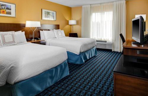 Suwanee Hotel | Fairfield Inn and Suites by Marriott Atlanta Suwanee