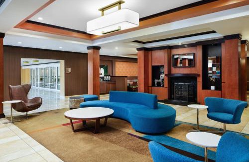 Plainville Hotel | Fairfield Inn and Suites by Marriott Plainville