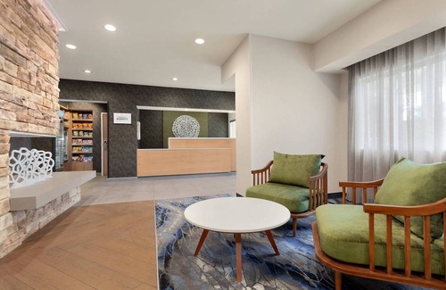 Visalia Hotel | Fairfield Inn by Marriott Visalia Sequoia