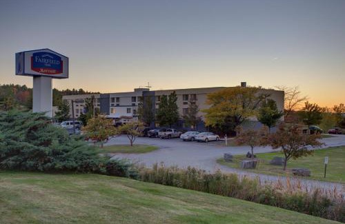 Williston North Hotel | Fairfield Inn by Marriott Burlington Williston