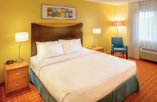 Collinsville Hotel | Fairfield Inn by Marriott St. Louis Collinsville, IL