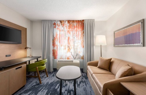 Erie Hotel | Fairfield Inn by Marriott Erie Millcreek Mall