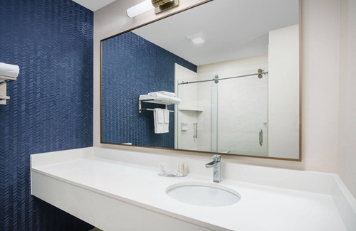 Joliet Hotel | Fairfield Inn by Marriott Joliet South