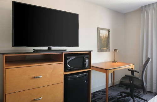 Manhattan Hotel | Fairfield Inn by Marriott Manhattan