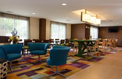 Hartsville Hotel | Fairfield Inn Hartsville
