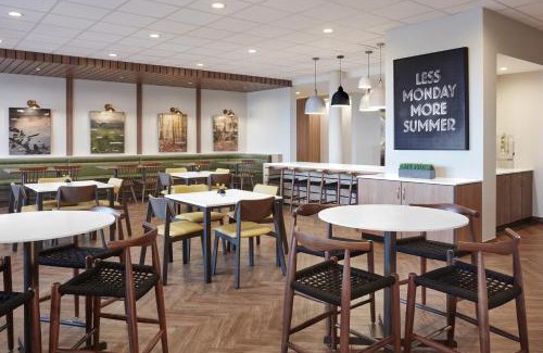 Bermuda Hotel | Fairfield Inn Richmond Chester