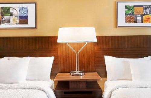East Roseville Parkway Hotel | Fairfield Inn Roseville