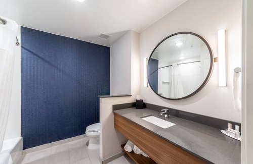 Central City Hotel | Fairfield Inn & Suites by Marriott Corpus Christi Central