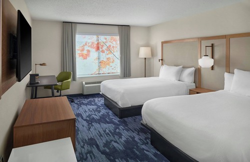 Farmington Hills Hotel | Fairfield Inn & Suites by Marriott Detroit Farmington Hills