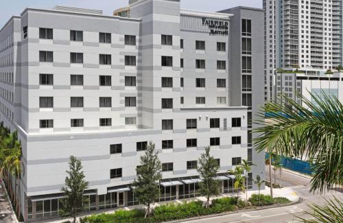 Downtown Fort Lauderdale Hotel | Fairfield Inn & Suites By Marriott Fort Lauderdale Downtown/Las Olas