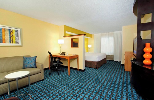 Southwest Colorado Springs Hotel | Fairfield Inn & Suites by Marriott Colorado Springs South