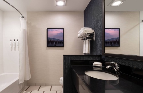 Fairlawn Hotel | Fairfield Inn & Suites Akron Fairlawn