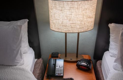 Buena Park Hotel | Fairfield Inn & Suites Anaheim North Buena Park