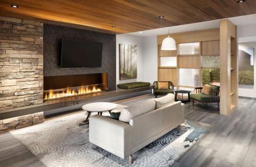 Westbank Hotel | Fairfield Inn & Suites by Marriott West Kelowna