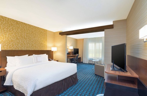 Bloomsburg Hotel | Fairfield Inn & Suites by Marriott Bloomsburg