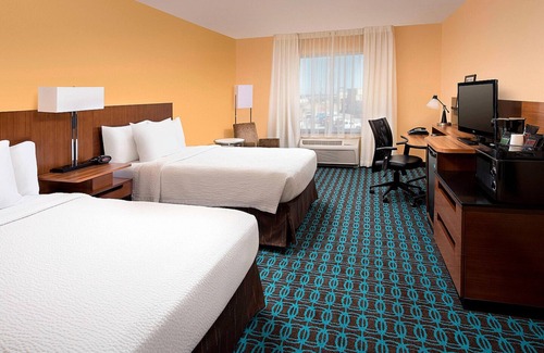 Channelview Hotel | Fairfield Inn & Suites by Marriott Channelview