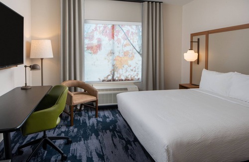 Huntsville Hotel | Fairfield Inn & Suites by Marriott Huntsville Redstone Gateway