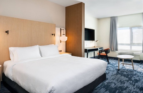 North Bay Hotel | Fairfield Inn & Suites by Marriott North Bay