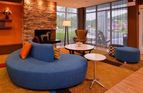 Plymouth Hotel | Fairfield Inn & Suites by Marriott Plymouth White Mountains