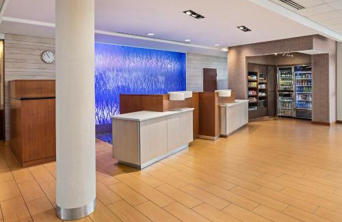 Waterloo Hotel | Fairfield Inn & Suites by Marriott Waterloo Cedar Falls