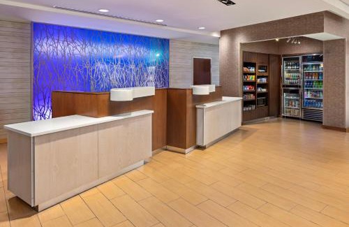 Waterloo Hotel | Fairfield Inn & Suites by Marriott Waterloo Cedar Falls