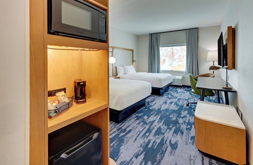 Dallas Hotel | Fairfield Inn & Suites by Marriott Dallas Love Field