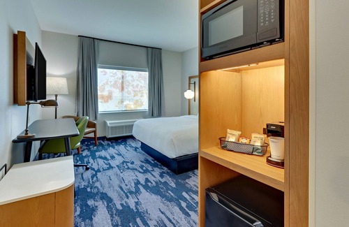 Dallas Hotel | Fairfield Inn & Suites by Marriott Dallas Love Field
