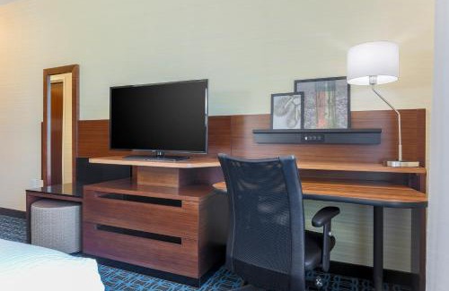 Decatur Hotel | Fairfield Inn & Suites by Marriott Decatur at Decatur Conference Center