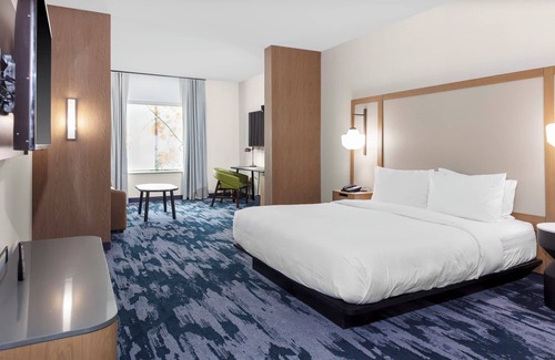 Corinth Hotel | Fairfield Inn & Suites by Marriott Corinth South Denton Area