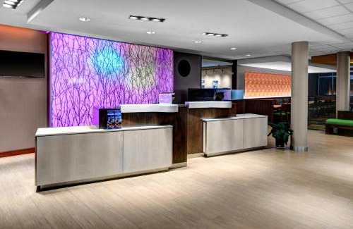 Lansing Hotel | Fairfield Inn & Suites by Marriott Lansing at Eastwood