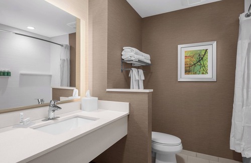 Marion Hotel | Fairfield Inn & Suites by Marriott Memphis Marion, AR