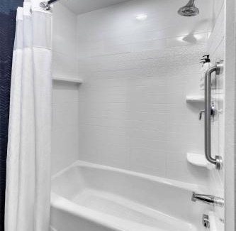 Moncton Hotel | Fairfield Inn & Suites by Marriott Moncton