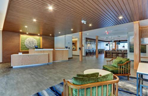 Dallas Hotel | Fairfield Inn & Suites by Marriott Dallas Love Field