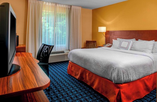 Emporia Hotel | Fairfield Inn & Suites by Marriott - Emporia