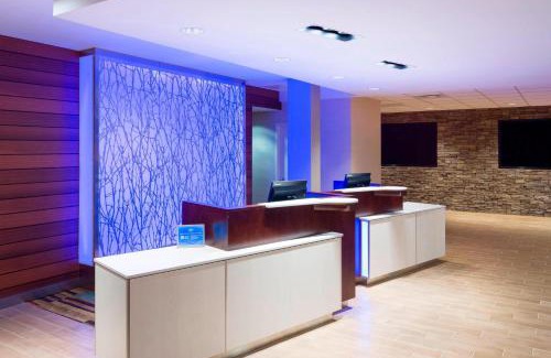 Fort Lee - Paramus Hotel | Fairfield Inn & Suites by Marriott Paramus