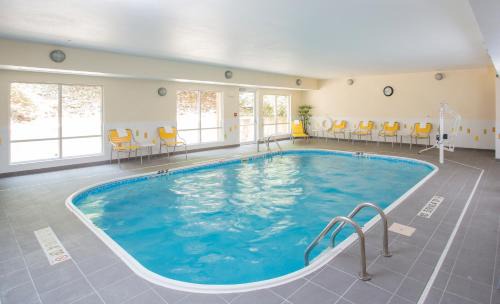 Quincy Hotel | Fairfield Inn & Suites by Marriott Quincy